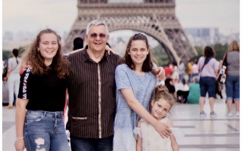 Idées de shooting photo en famille dans les décors parisiens